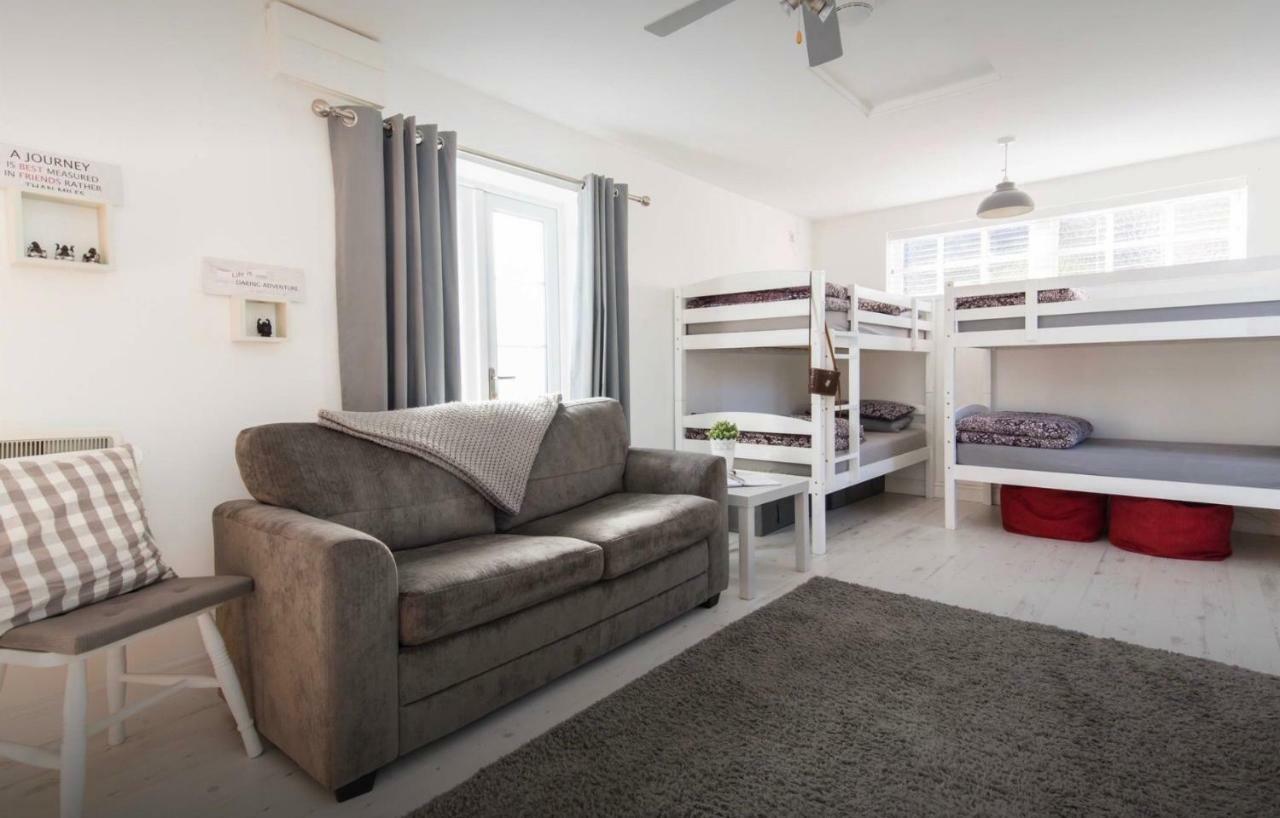 The Shed Bed & Breakfast Merthyr Tydfil Bagian luar foto